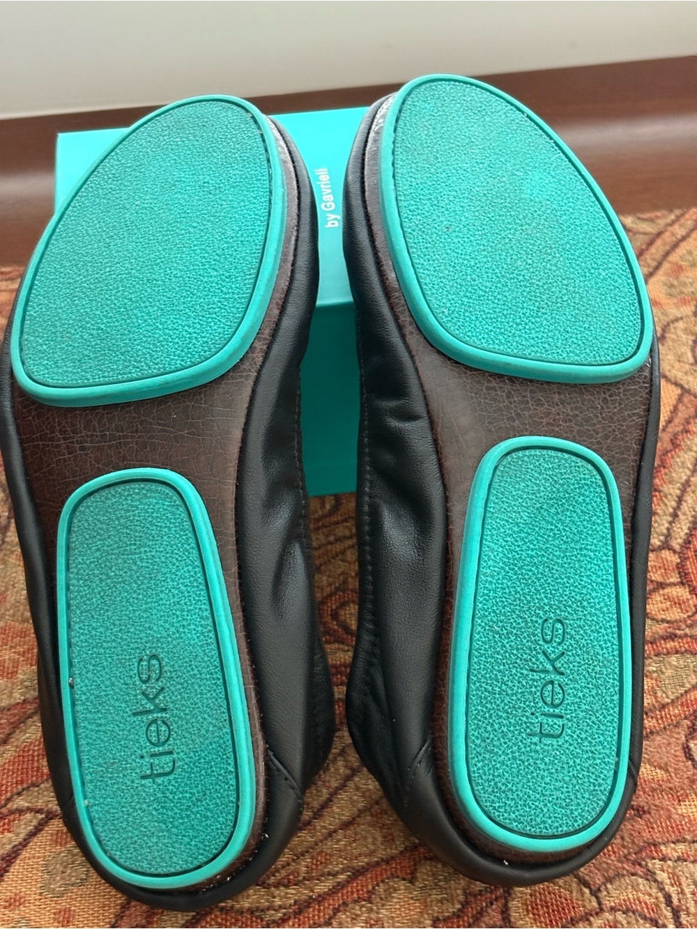 Tieks Classic Matte Black Ballet Flats Size 7 Very Good Condition - Picture 7 of 11